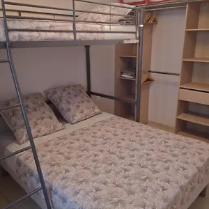 Appartement Meuble Proche De Cassis, Roquefort-la-Bédoule